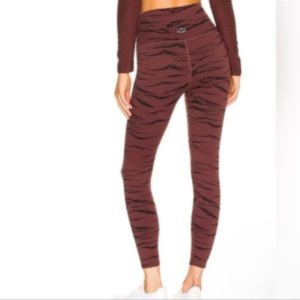 Beyond Yoga brown and black animal print midi leggings